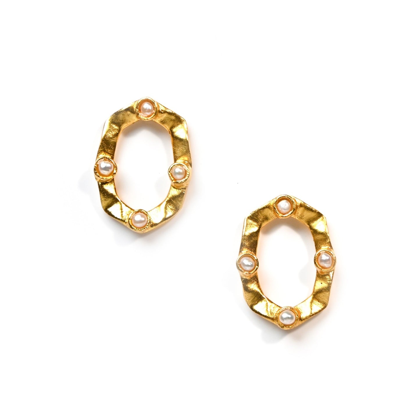 Sasha Stud Earrings (Pearl) Statement Earrings