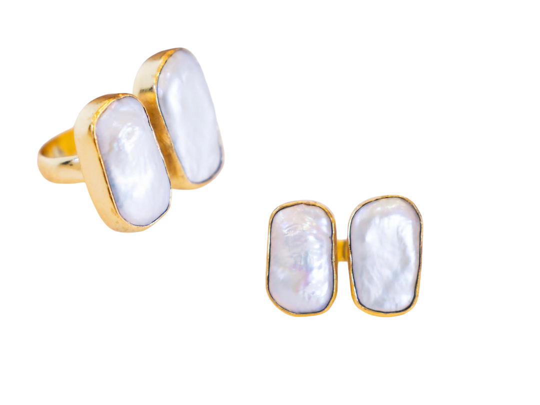 Double Large Ring (Pearl)