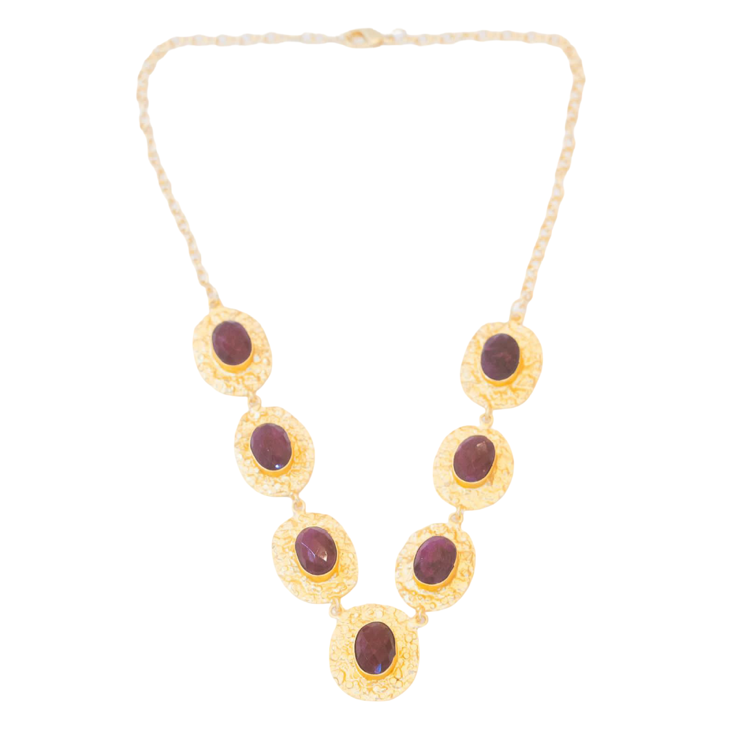 Vida Necklace (Ruby)