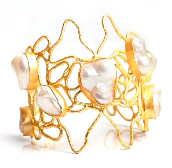 Perla Mesh Cuff (Baroque Pearl)