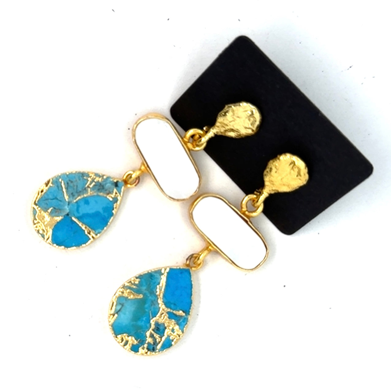 Elegant earrings for women gold silver stud hoop statement jewelry lightweight fashion accessory for daily wear party and wedding