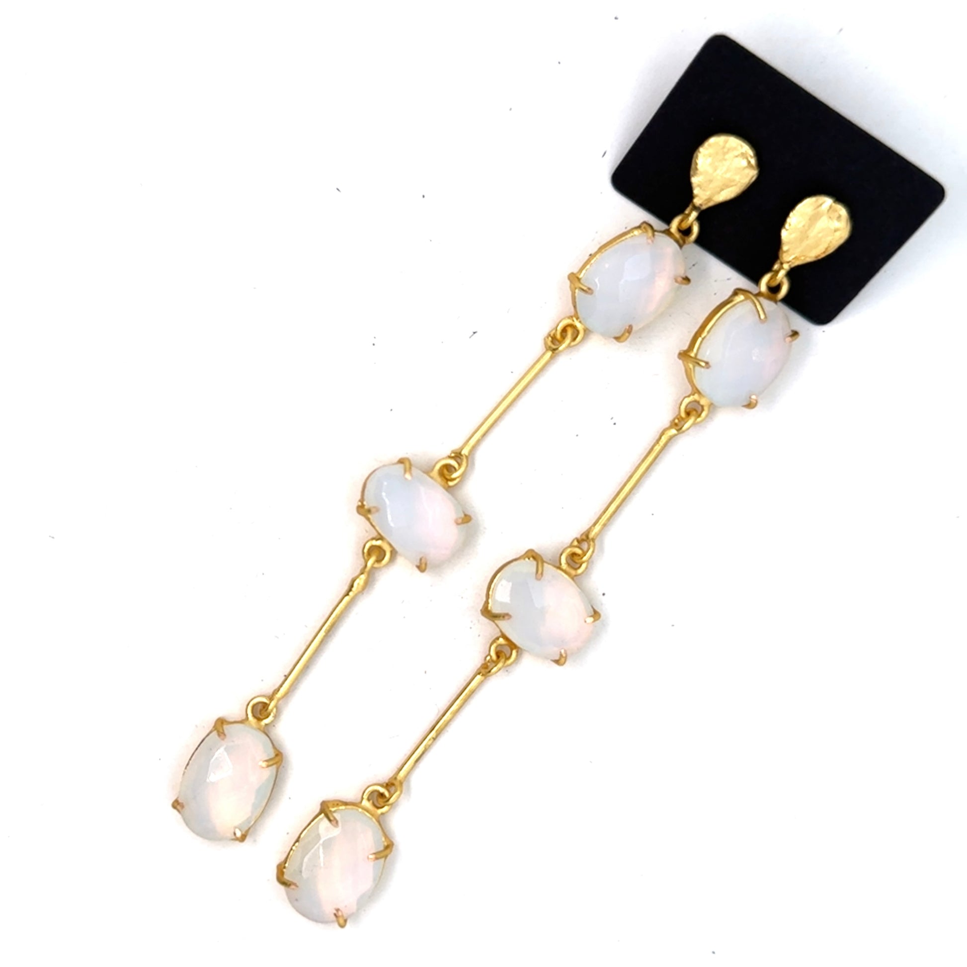 Elegant earrings for women gold silver stud hoop statement jewelry lightweight fashion accessory for daily wear party and wedding
