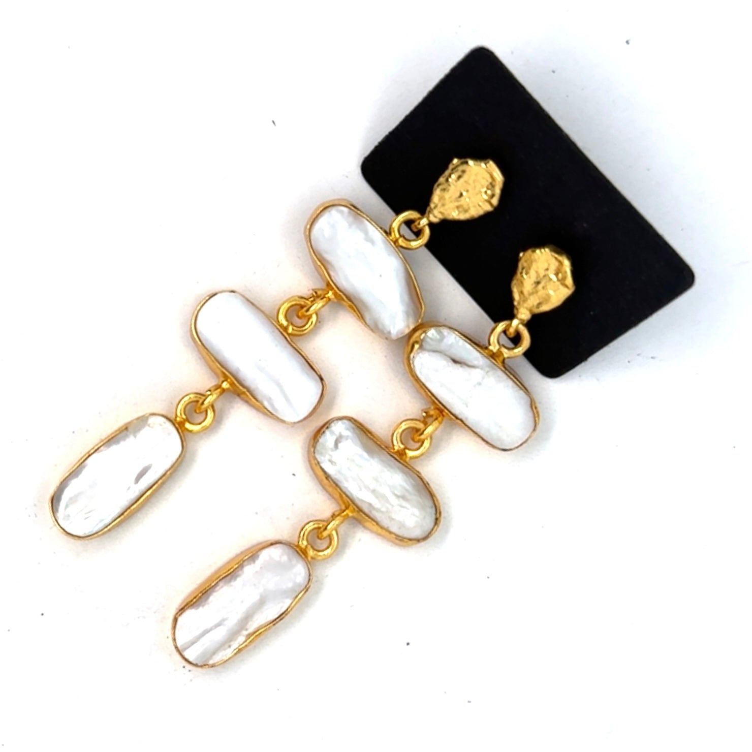 Elegant earrings for women gold silver stud hoop statement jewelry lightweight fashion accessory for daily wear party and wedding