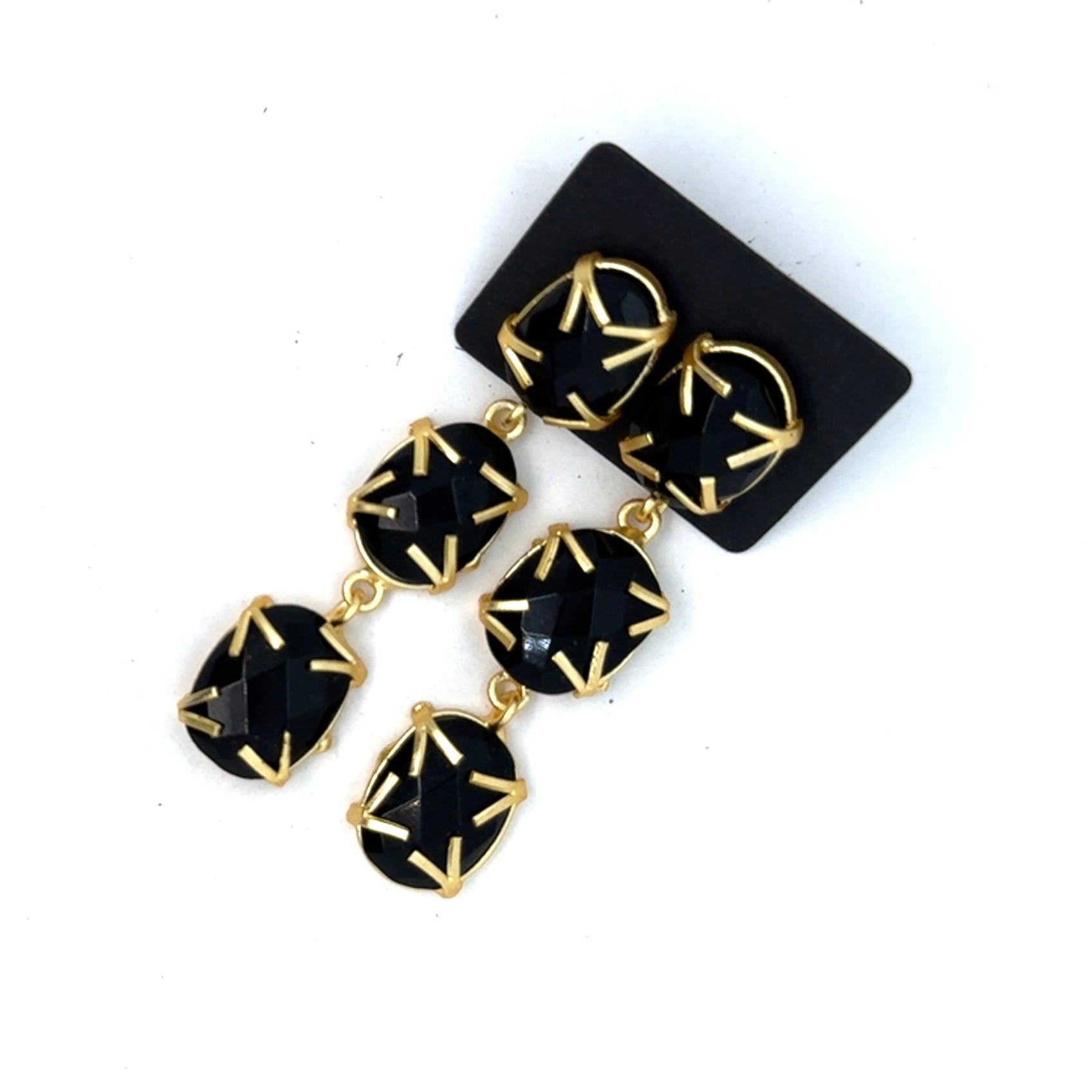 Elegant earrings for women gold silver stud hoop statement jewelry lightweight fashion accessory for daily wear party and wedding