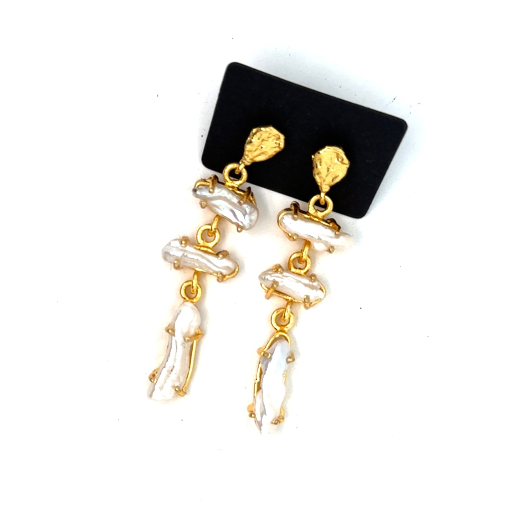 Elegant earrings for women gold silver stud hoop statement jewelry lightweight fashion accessory for daily wear party and wedding