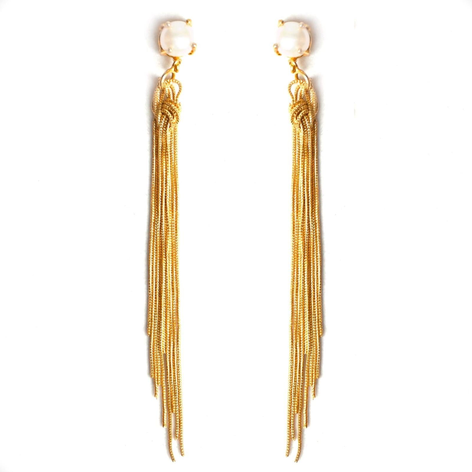 Diva Pearl Freshwater Pearl (Claw) Statement Earrings